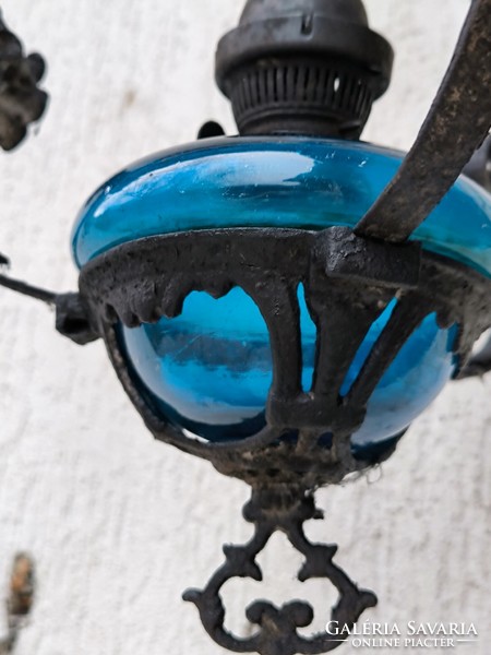 Antik petróleum csillàr lámpa kovácsolt vas,Tejüveg búra. . Akár villanyosítva ha egy izzót a búràba