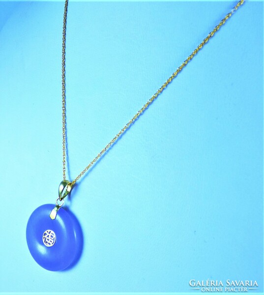 Gorgeous 14k gold necklace with jadeite pendant!!!