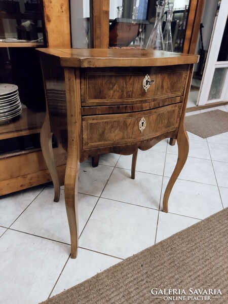 Very nice antique walnut veneered, inlaid small chest of drawers from around 1930