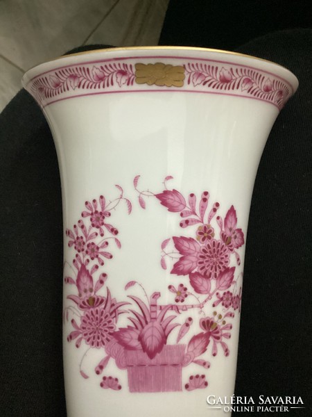 Herend vase with Indian basket pattern