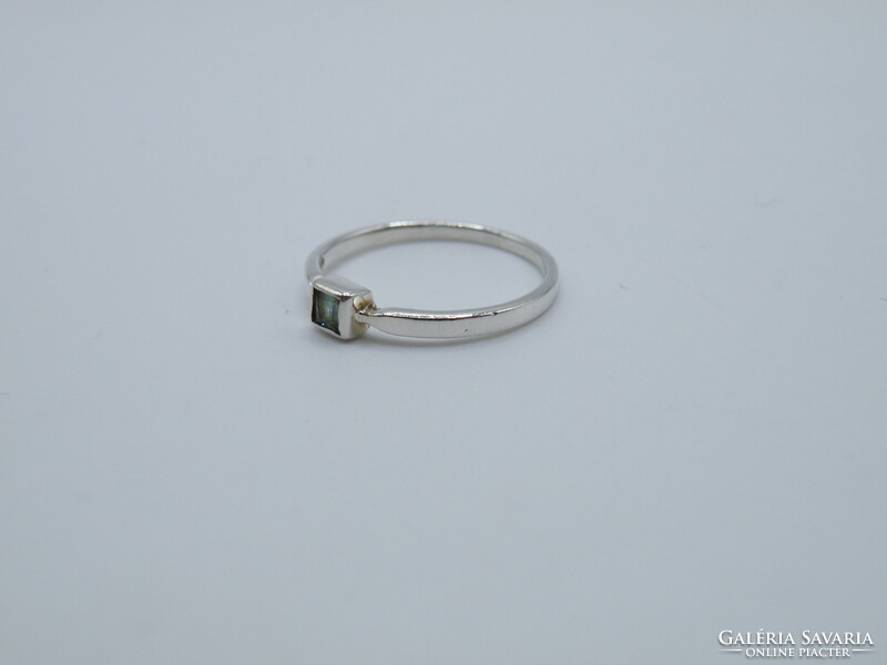 Uk0194 green stone silver 925 ring size 54