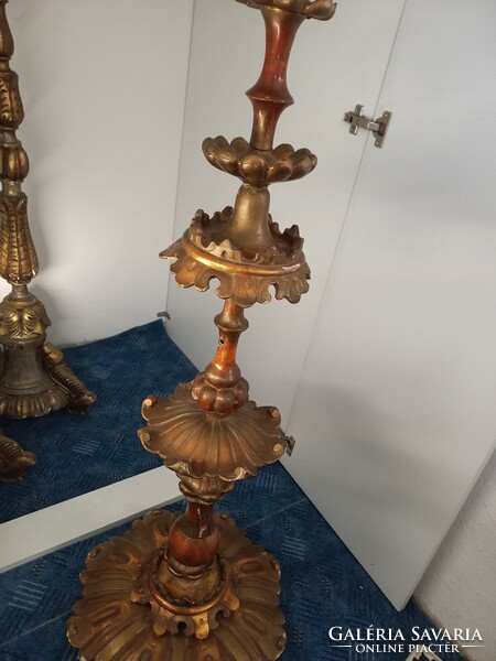 Floor lamp holder made of beautifully carved gilded wood