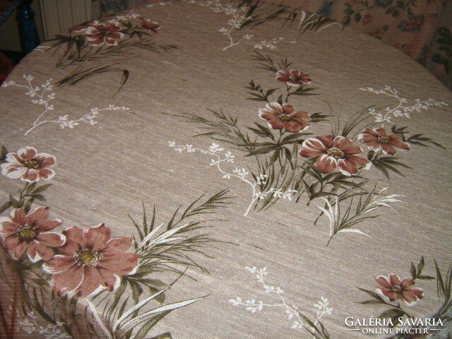 Wonderful vintage floral tablecloth