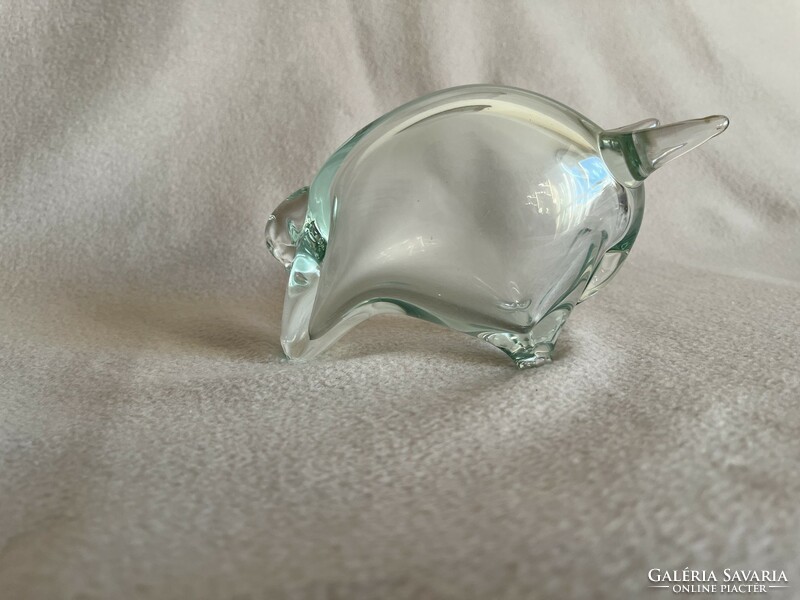 Pale green artisan glass bull sculpture (u0022)
