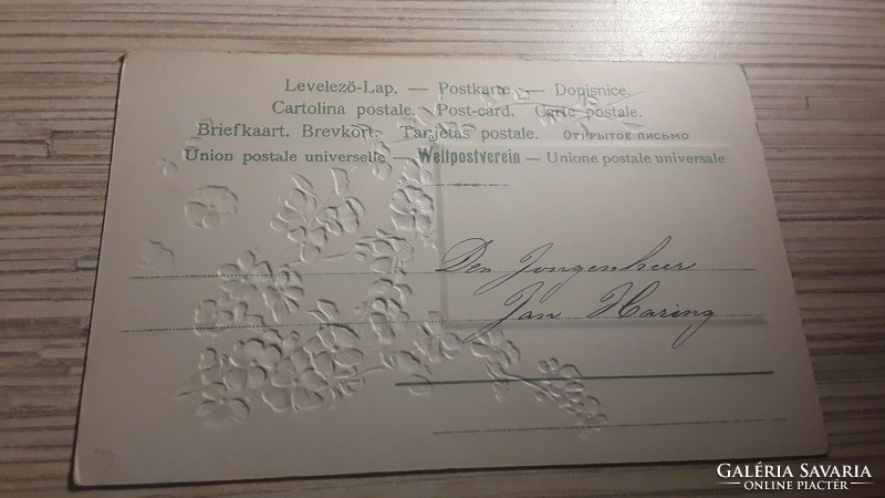 Antik dombornyomott Üdvözlő képeslap. 1900as évek elejéről.