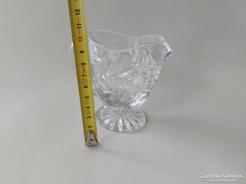 Régi kis kancsó öntött üveg tejkiöntő 10 cm