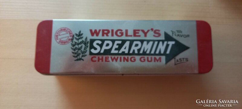 Metal box wrigley's spearmint