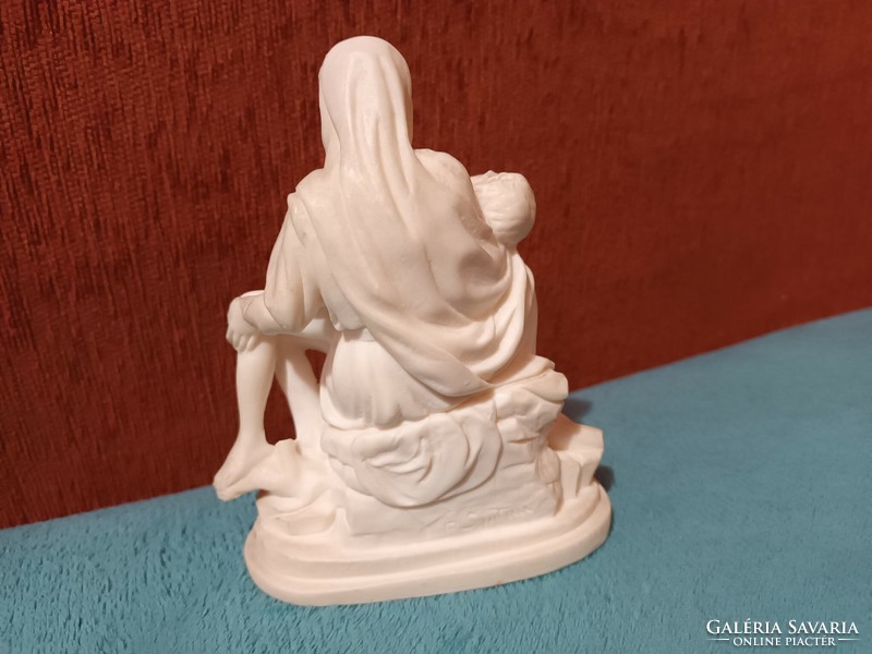 Michelangelo Pieta, Mária és Jézus, vallási kegytárgy, alabástrom szobor