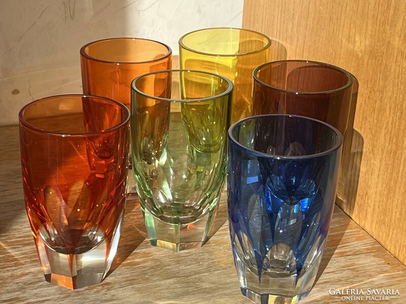 Set of 6 colored liqueur glasses (u0017)