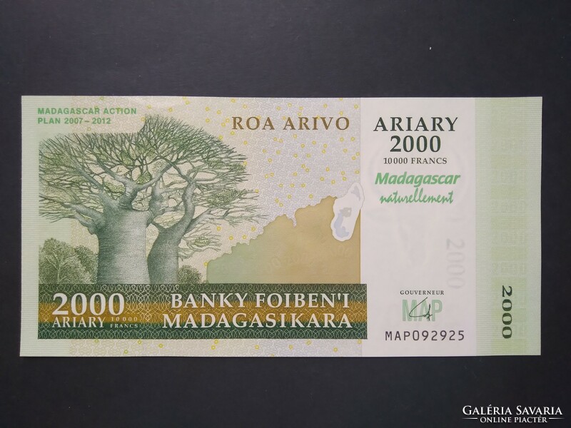 Madagascar 2000 ariary/ 10000 francs 2007 unc