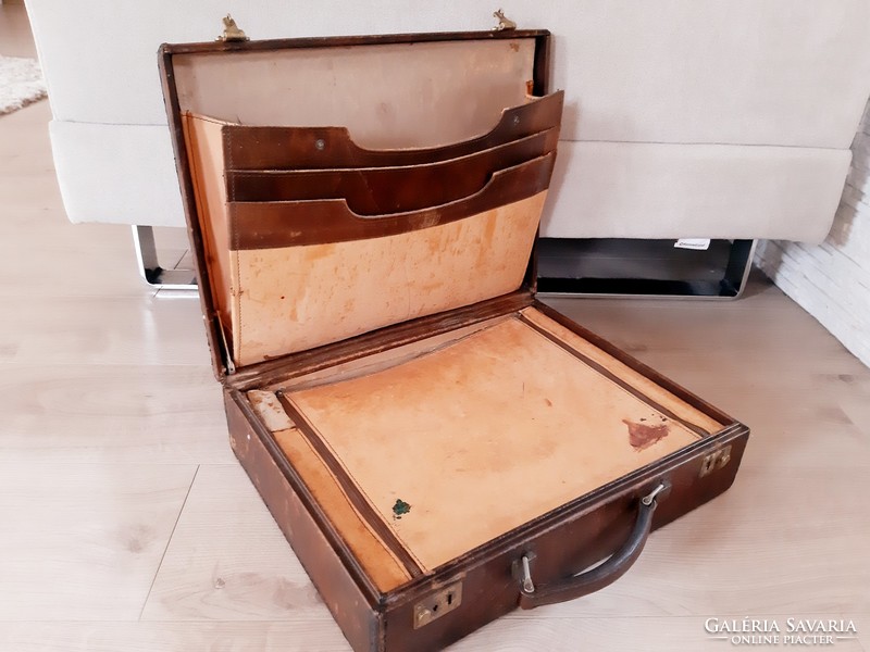 Old leather case, suitcase, briefcase