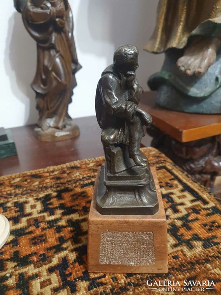A small bronze statue depicting Sándor Petőfi on a marble pedestal. 20.5 cm high. Very nicely cast