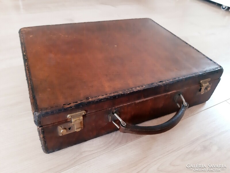 Old leather case, suitcase, briefcase