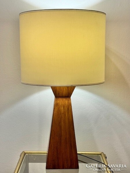 Impressive large sandalwood lamp