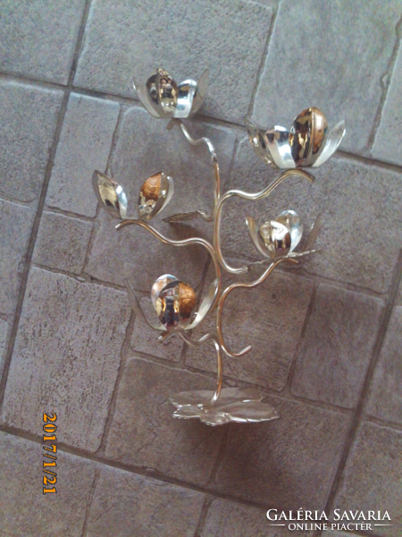 Quist silver-plated metal candle holder