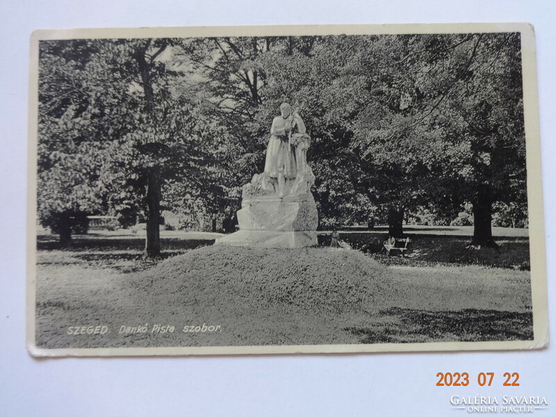 Régi képeslap: Szeged, Dankó Pista szobor (1934)