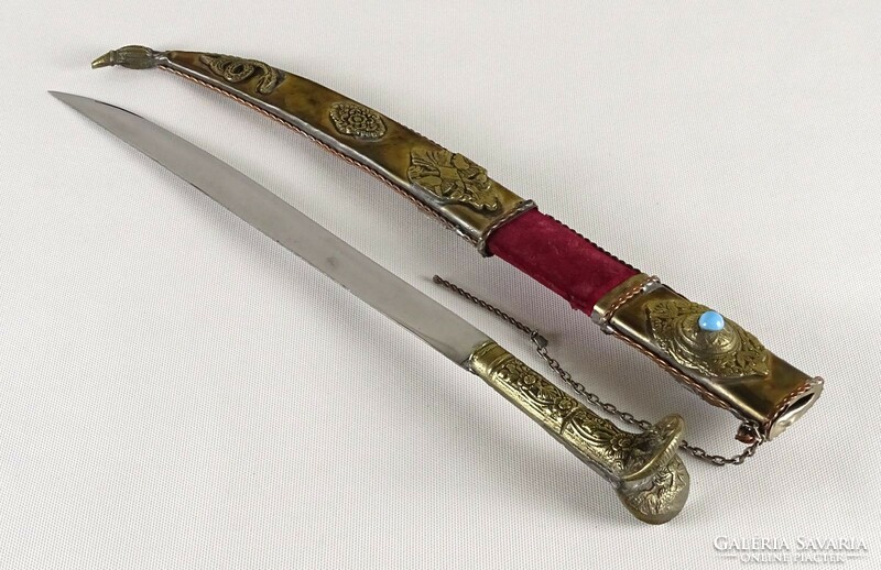1P727 Díszes rézveretes kőberakásos indiai kard díszkard tokjában 58 cm