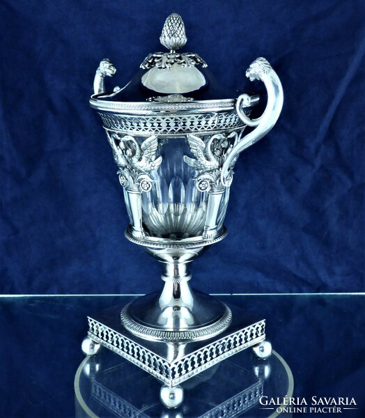 Dazzling, antique silver bonbonier, Paris, ca. 1810!!!