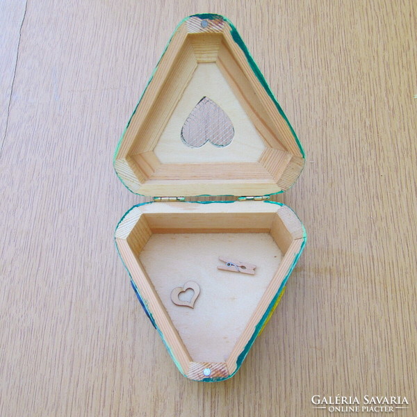 Wooden, handmade, heart-shaped jewelry holder, jewelry box, wedding ring holder (brand new)