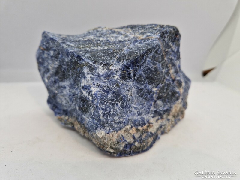 Sodalite mineral block 1.86 kg