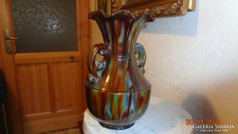 Mezőtúr , Veress Lajos 25 cm- es  szép  vázája