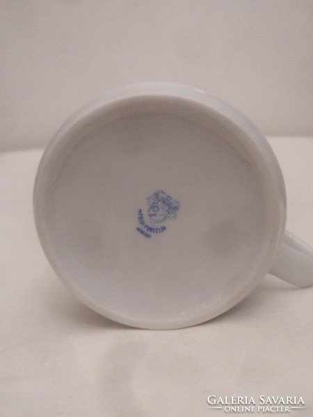 Rare lowland porcelain mug with cloud pattern