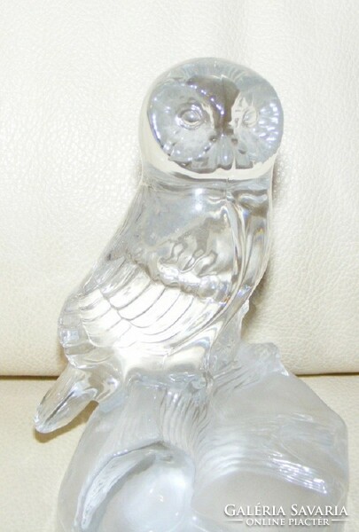 Glass owl figure
