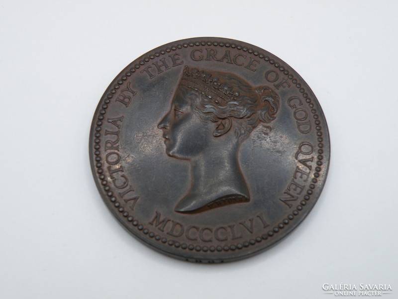 Uk0204 1861 Large Bronze Medallion Queen Victoria England