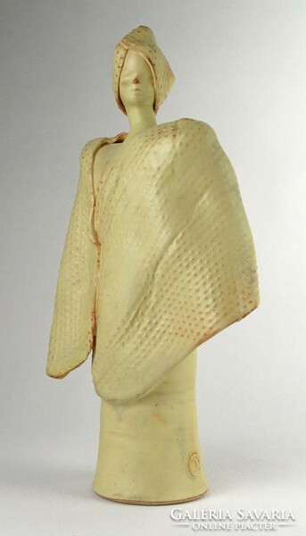 1Q750 flawless marked veiled ceramic woman figurine 30 cm