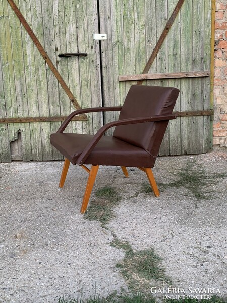 Menő dizájn műbőr fotel Vintage-lounge-chair-by-Interier-Praha-Czechoslovakia-1960s