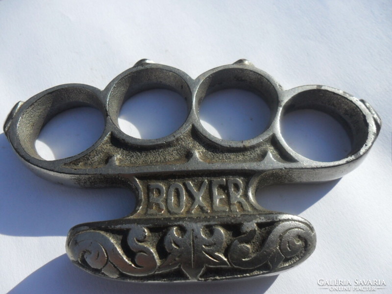 Antik nikkelezett öntöttvas boxer