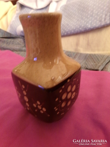 Ceramic city vase 17x8x8cm