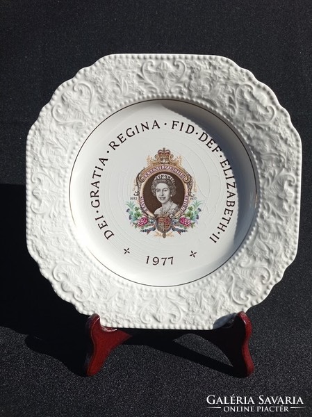 II. Elizabeth - Queen Elizabeth commemorative English plate 1977.