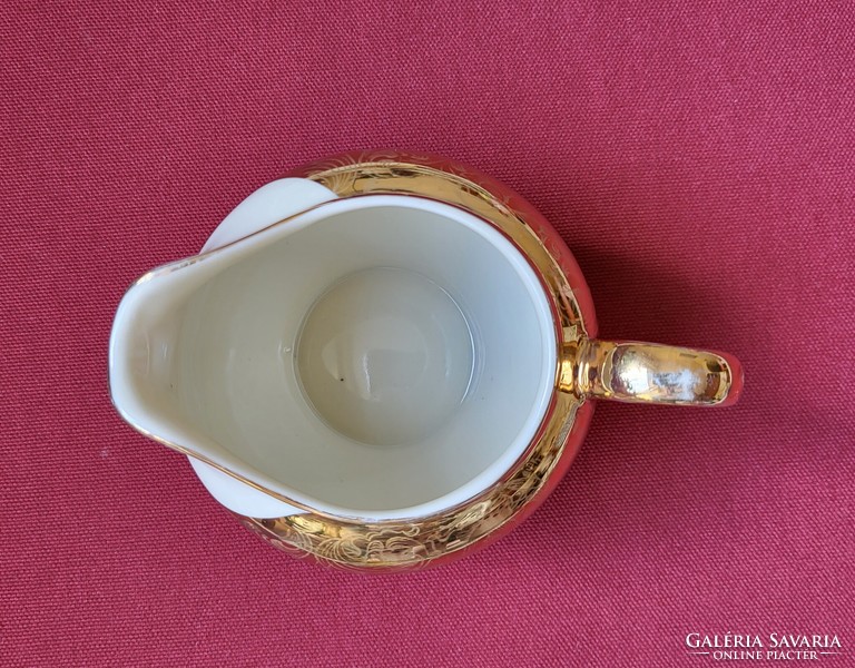 Creidlitz Bavarian German porcelain milk creamer with gold pattern