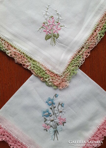 3 pieces of old handkerchief embroidered crocheted lace flower pattern