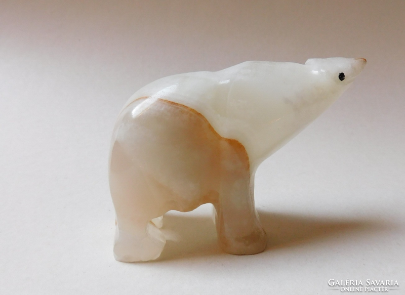 White onyx polar bear