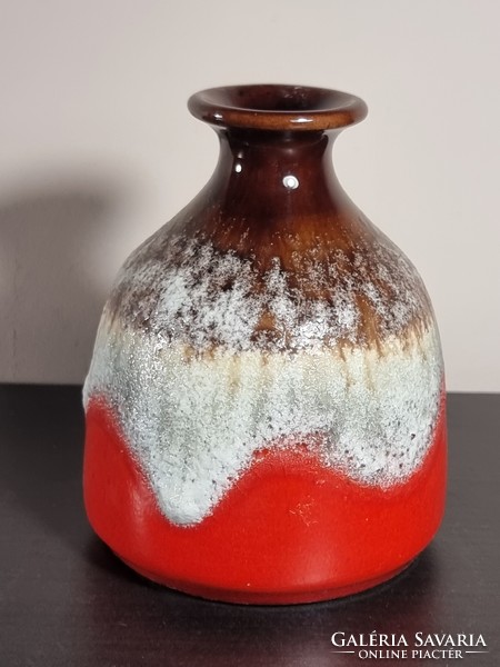 Barna és vörös kövér láva Baj kerámia váza 8212/modell.Nyugatnémet kerámia 1970-as évek