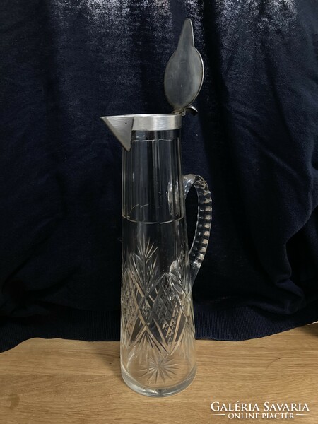 Polished lead crystal decanter with silver lid m100