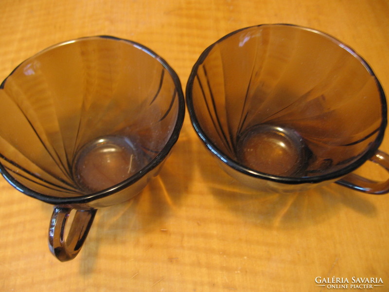 Smoke-colored glass frosted, wavy-striped cups to replace vereco