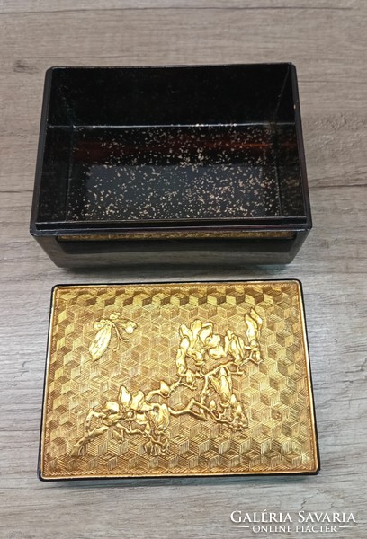 Japanese antique carved gilded lacquer box