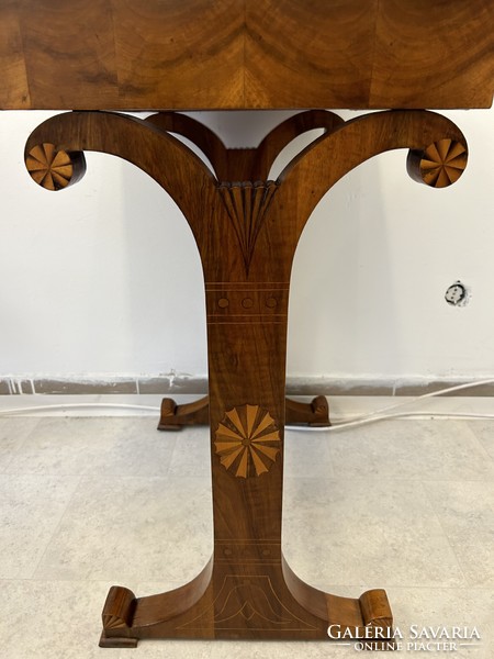 Biedermeier coffee table