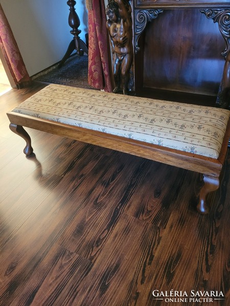 Antique seat, bed end