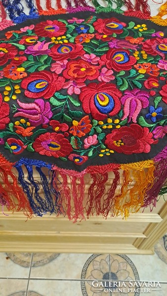 Matyó silk embroidered tablecloth in perfect condition. 60 Cm