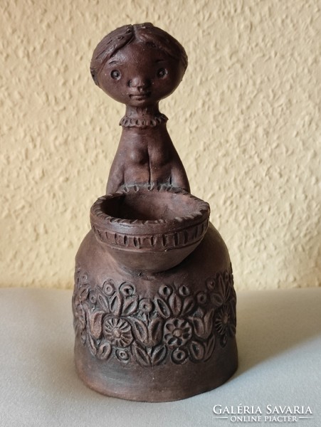Kerámia lányka retro korongolt szobor Gönczi "Maxi" fotóművész hagyatékából