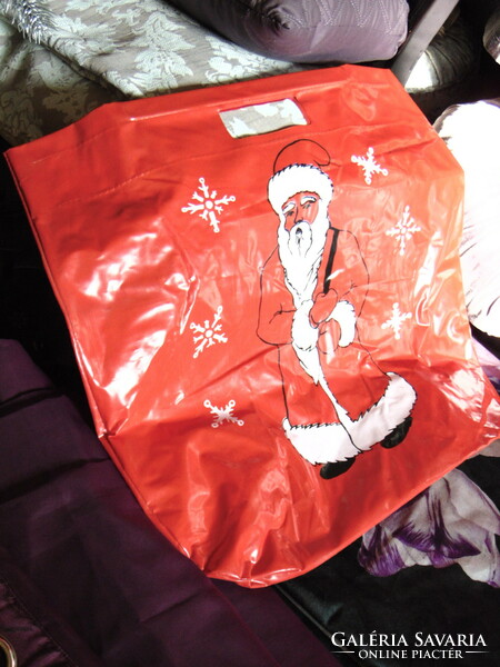 Old plastic bag / Santa Claus