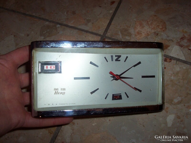 Old made in china table clock