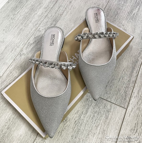 Michael kors elegant slippers with stones