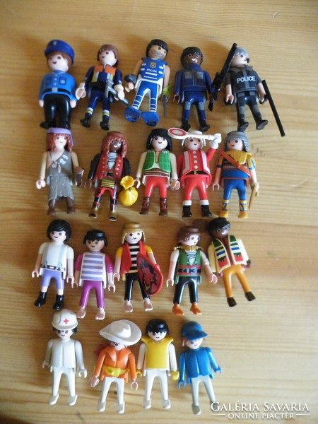 Playmobil geobra figures (19 pcs) - 1974; 1994; 1997; 2000; 2010...