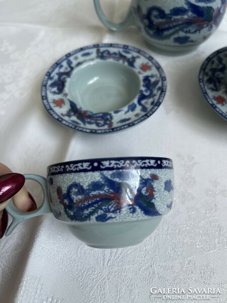 Tündéri két személyes Keleti teás készlet különleges formákkal porcelán.