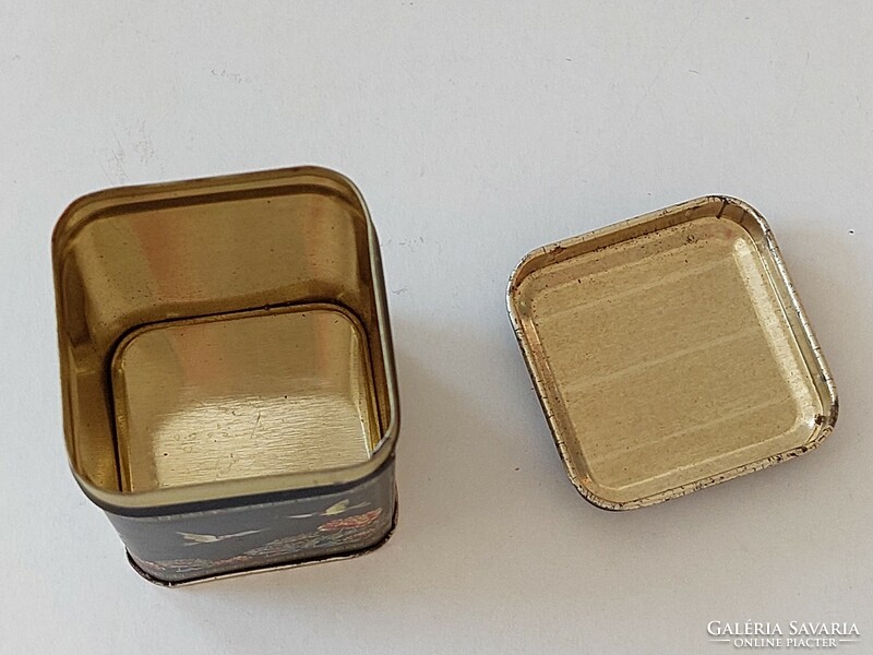 Old mini metal box with oriental pattern tea box Japanese